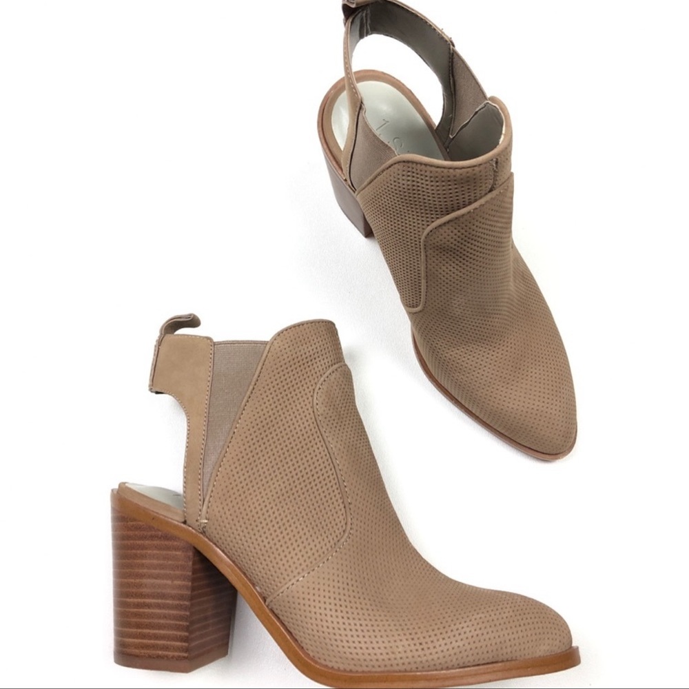 1.State Booties